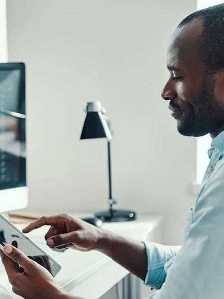 Business Trends 2024: Navigating Disruption